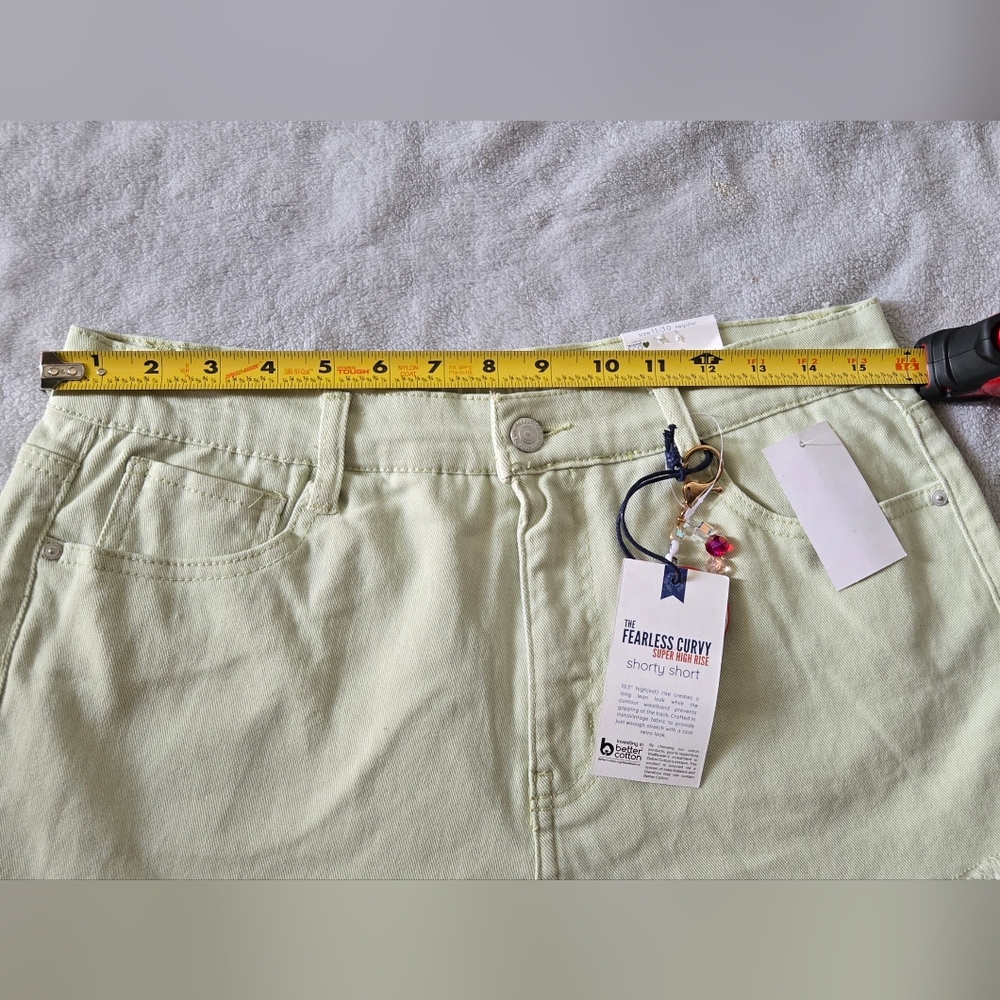 wallflower denim shorts Size 11 - Picture 8 of 10